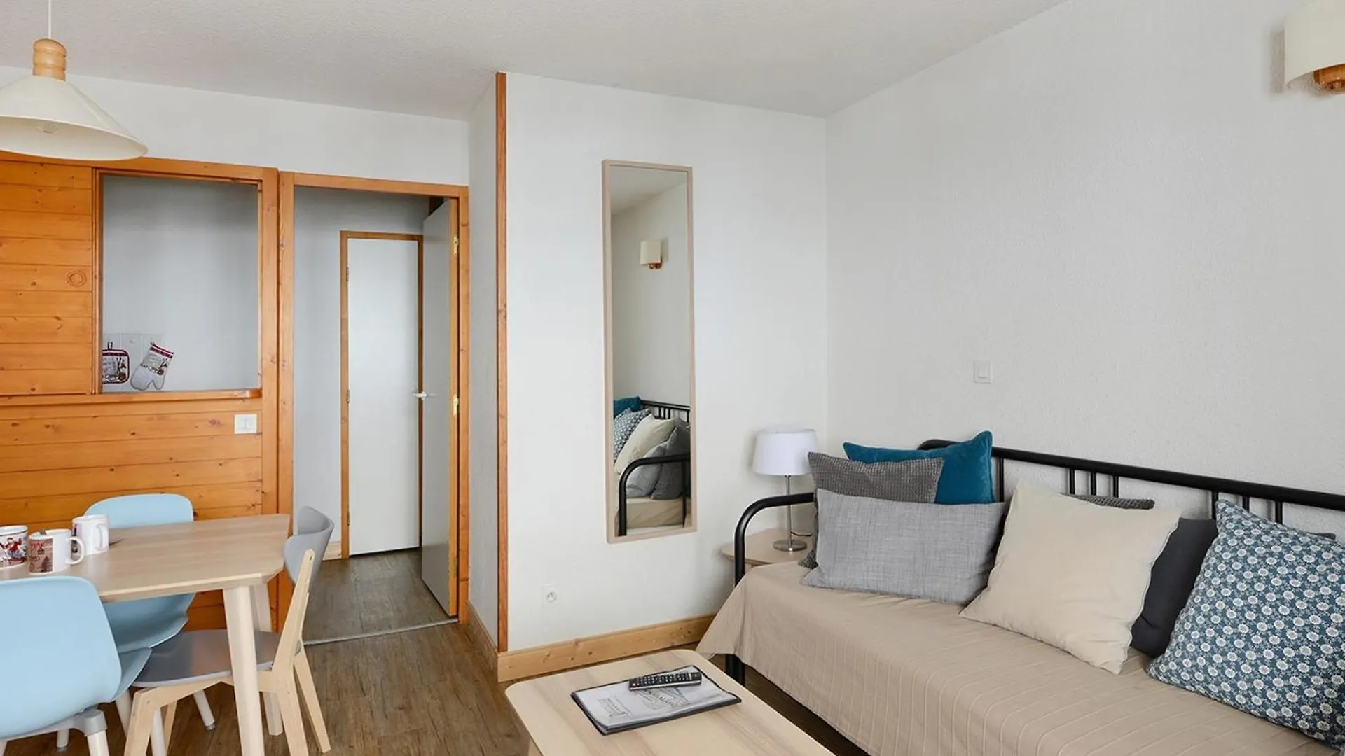 Appartement Cosy Pour 5 Pers - Proche Pistes - Balcon Et Wifi Gratuit - Fr-1-181-1017 La Plagne Apartmán